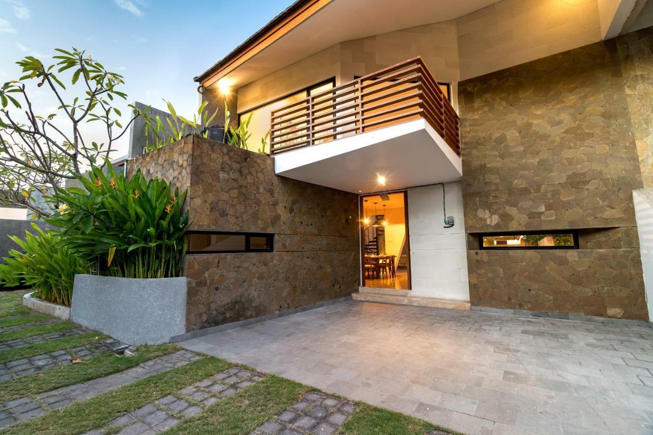Uma Breeze Villas Umalas Canggu Extérieur photo